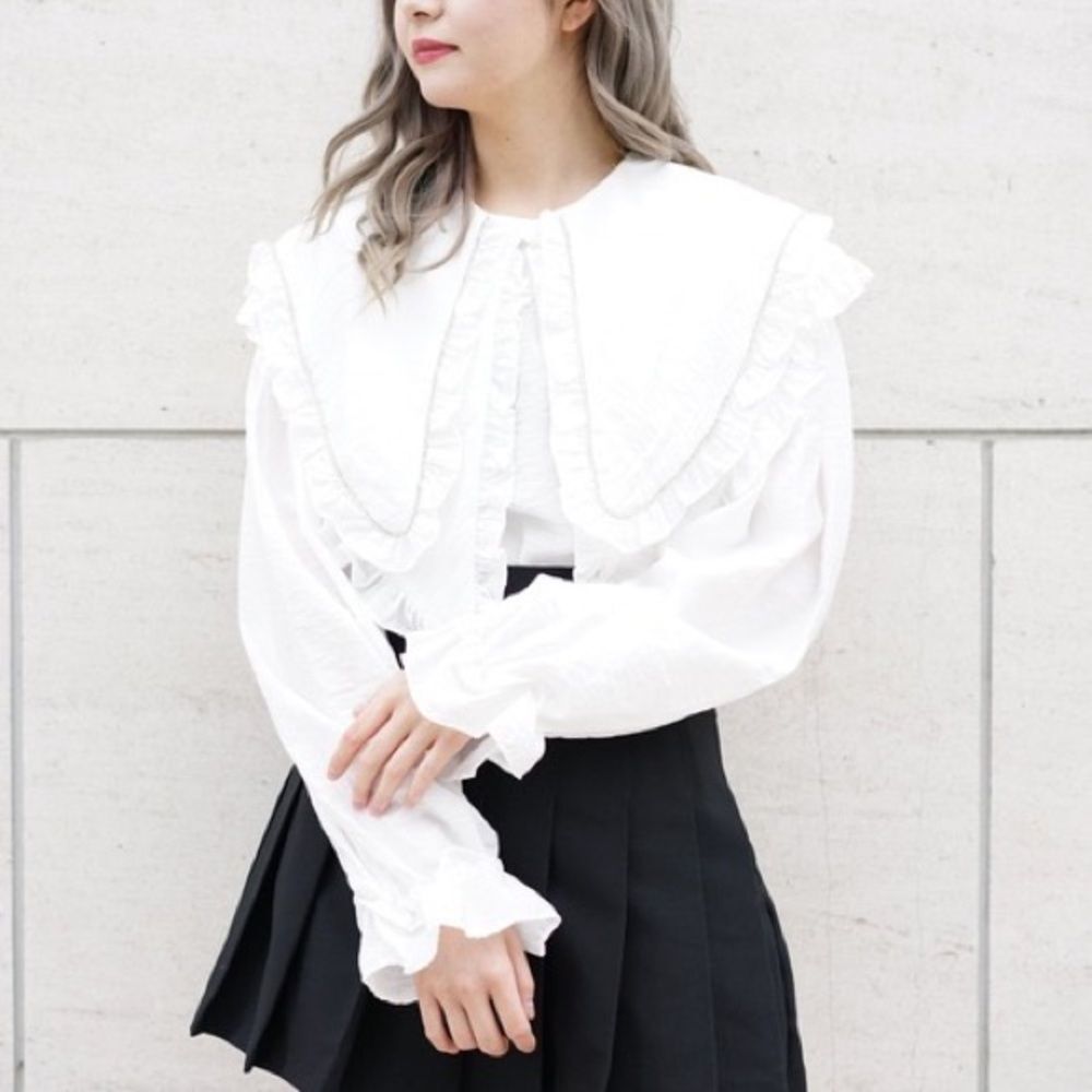 Sister Jane | Greenwood Maze Gem Blouse - Picture 9 of 10
